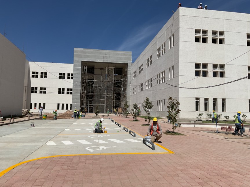 «Issste recupera hospitales.