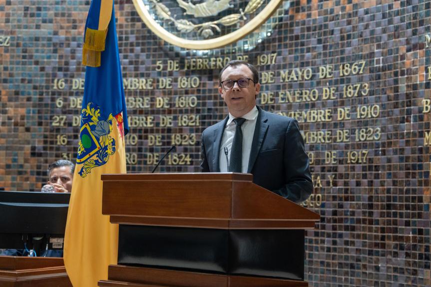 «Alfaro deja a Jalisco&nbsp;endeudado».