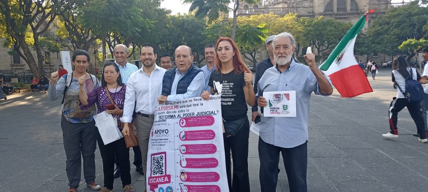 Convocan a manifestarse en defensa de la&nbsp;democracia.