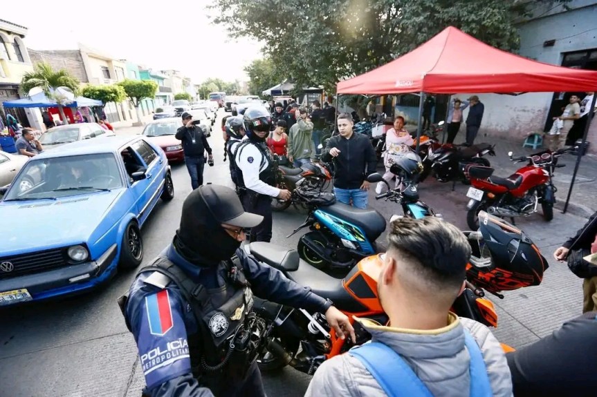Aseguran diez motocicletas robadas en El&nbsp;Baratillo.