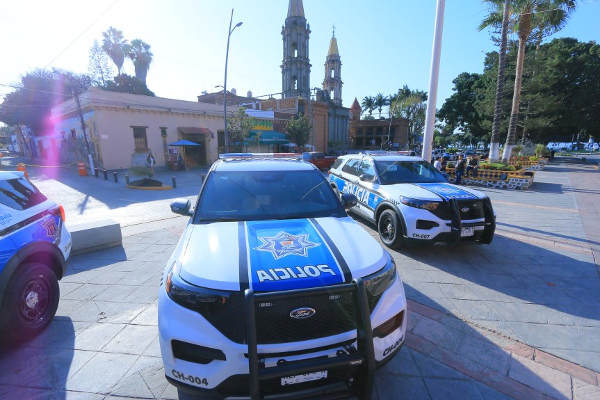 Refuerzan la Policía de Chapala con equipo y&nbsp;vehículos.