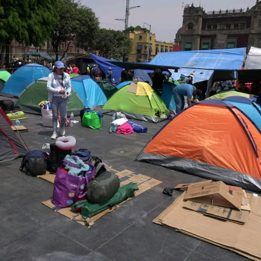 CNTE mantiene presión: Amenaza con&nbsp;plantón.