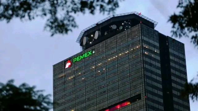 Exportaciones de Pemex repuntan en febrero, pero siguen por debajo del año&nbsp;pasado.