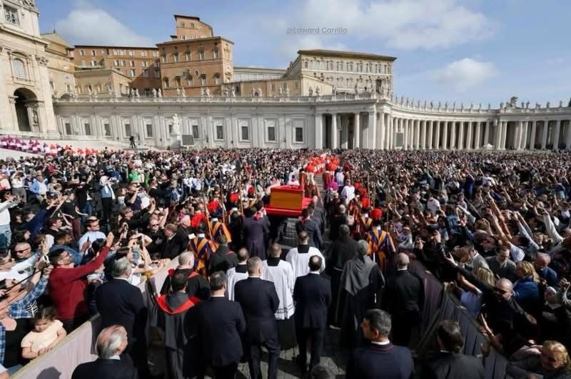Despiden al Papa Francisco en la Basílica de San&nbsp;Pedro.