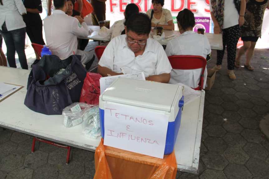 Instalan módulos de vacunación en&nbsp;Tlaquepaque.