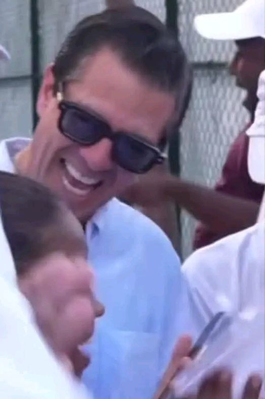 Peña Nieto sorprende en show de magia&nbsp;internacional.