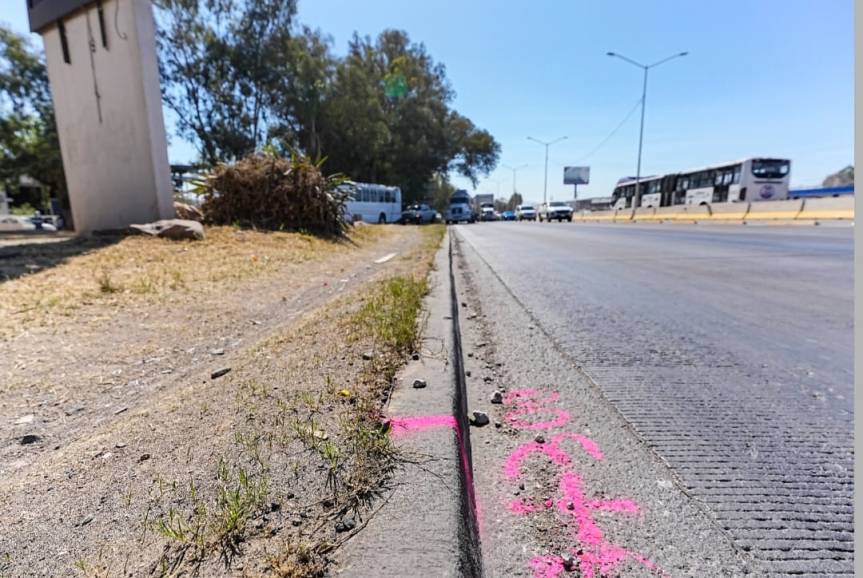 Inician trabajos preliminares en laterales de Periférico&nbsp;Sur.