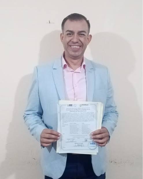 Prófugo tras hallazgo de arsenal y droga en sus&nbsp;propiedades.