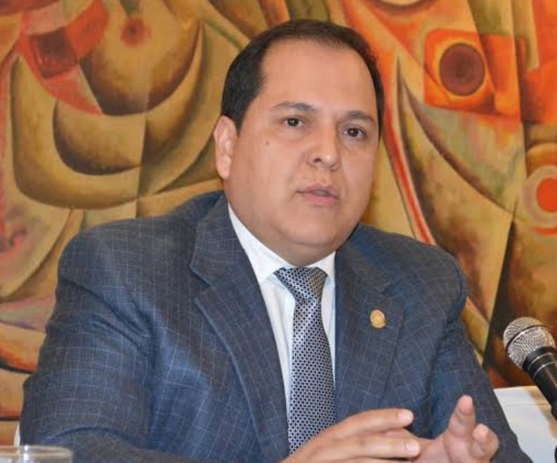 Ejecutan a exsecretario del PRI Jalisco en una&nbsp;cafeteria.