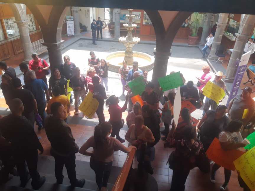 Comerciantes exigen permisos en&nbsp;Tlaquepaque