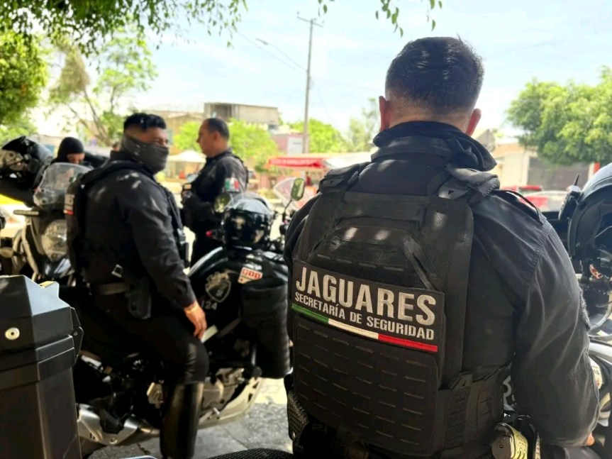 Detienen a supuesto guardia armado en plaza&nbsp;comercial.