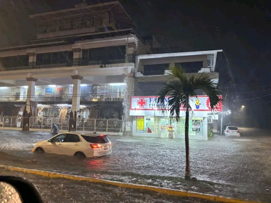 Refuerzan la limpieza de calles y alcantarillas por&nbsp;lluvias.