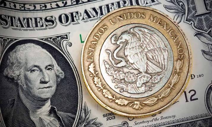El peso mexicano gana terreno ante el&nbsp;dólar.