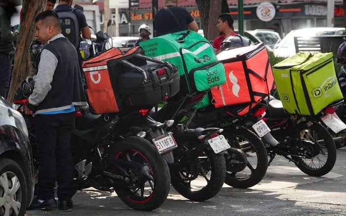Publican reglas para los&nbsp; ingresos de repartidores y conductores de&nbsp;apps.