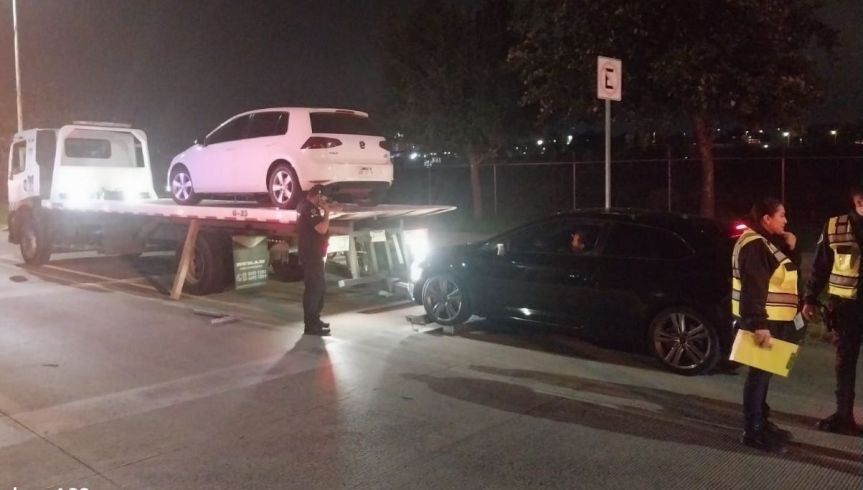 Operativo frena arrancones cerca del Estadio&nbsp;Akron