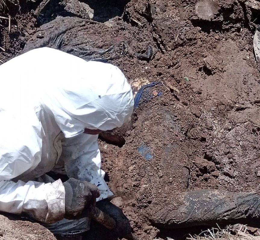 Encuentran el octavo cuerpo en la fosa clandestina de&nbsp;Tonalá.