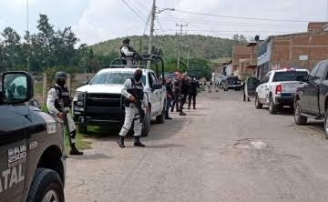 Comando armado irrumpe en domicilio y secuestra a un&nbsp;hombre.