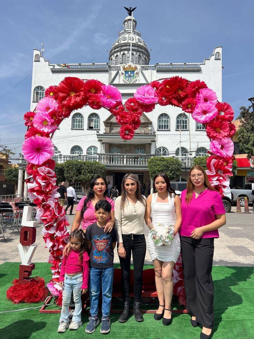 Lanza El Salto bodas colectivas&nbsp;gratuitas.