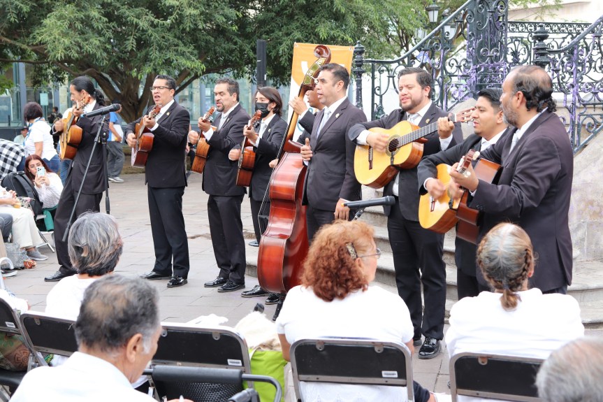 Jalisco celebra a sus adultos&nbsp;mayores.
