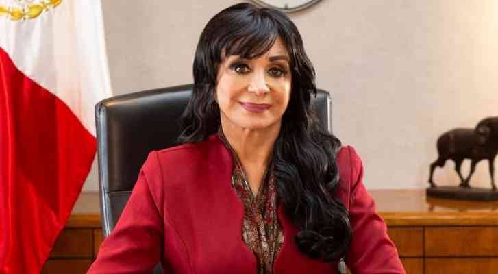 Revocan visa a la alcaldesa de Mexicali y a su&nbsp;esposo.