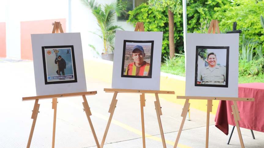 Reconocen a bomberos de&nbsp;Tlaquepaque.