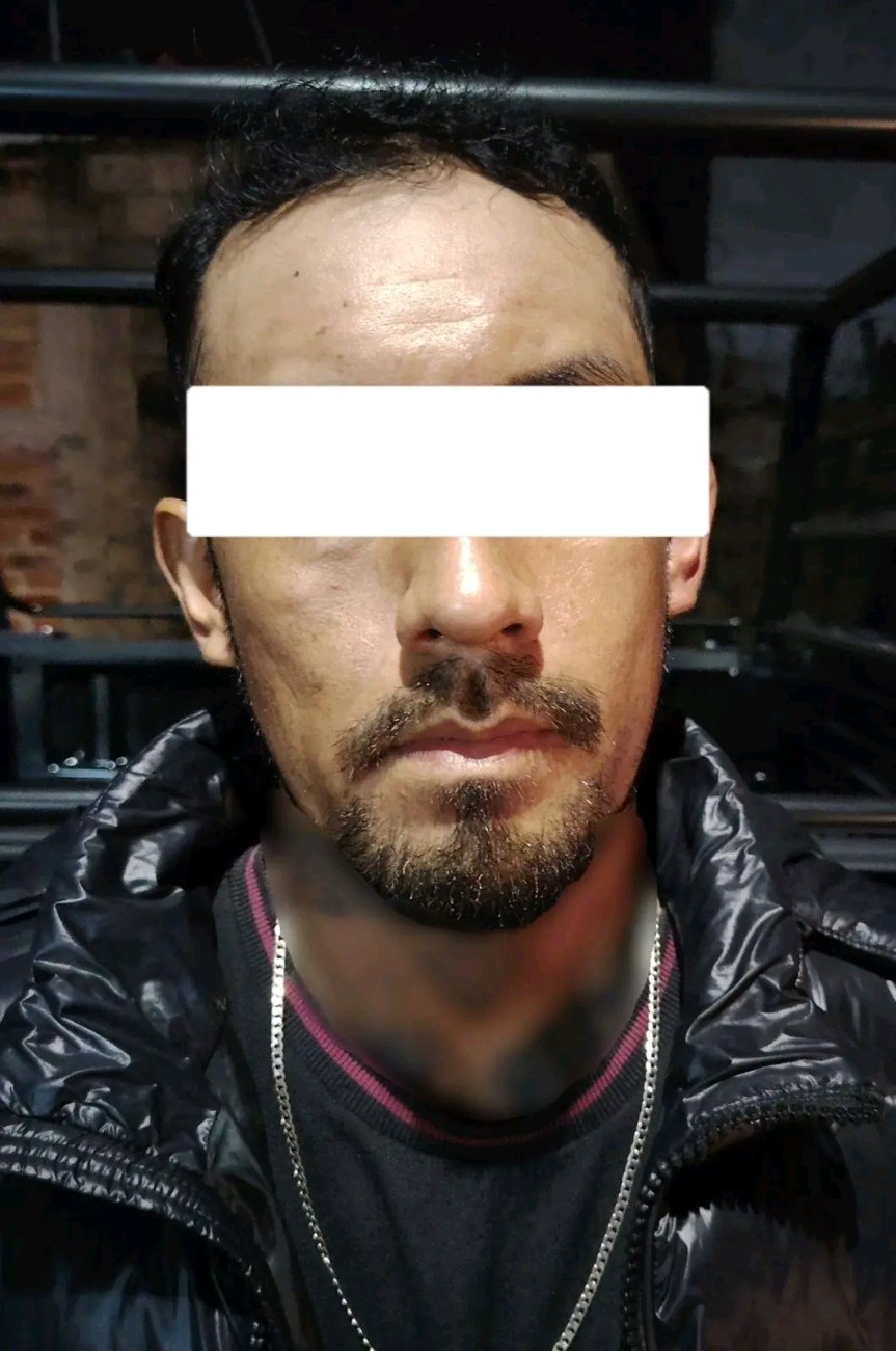 Detienen a hombre con droga y motocicleta&nbsp;robada.