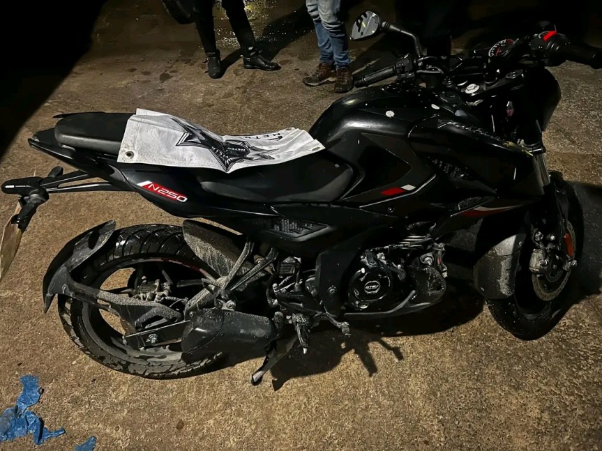 Detienen a hombre con moto robada con&nbsp;violencia.