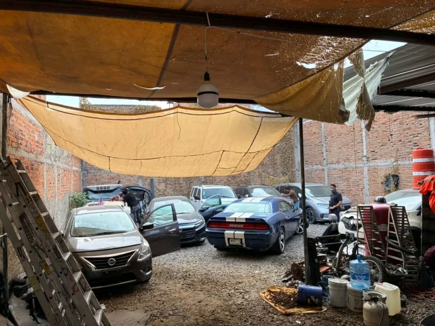 Aseguran inmueble con vehículos irregulares en la&nbsp;Insurgentes.