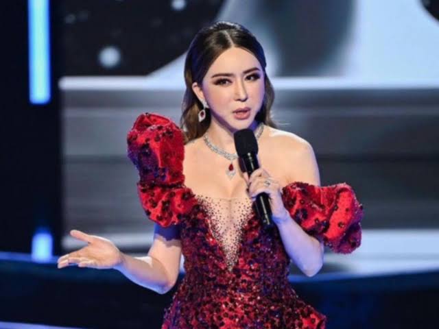 Emiten orden de arresto contra la dueña de Miss&nbsp;Universo.