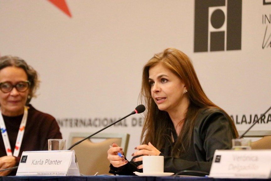 Impulsar derechos de mujeres no excluye a los hombres, afirma Planter Pérez en la&nbsp;FIL.