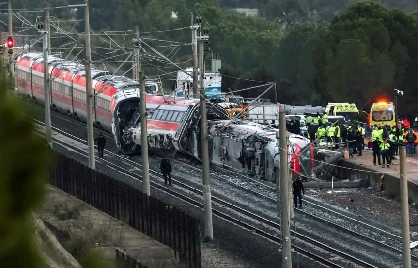 Chocan dos trenes en el sur de&nbsp;España.