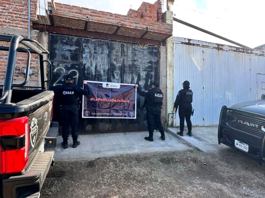 Localizan un presunto centro de remarcado de vehículos, en&nbsp;Tonalá.