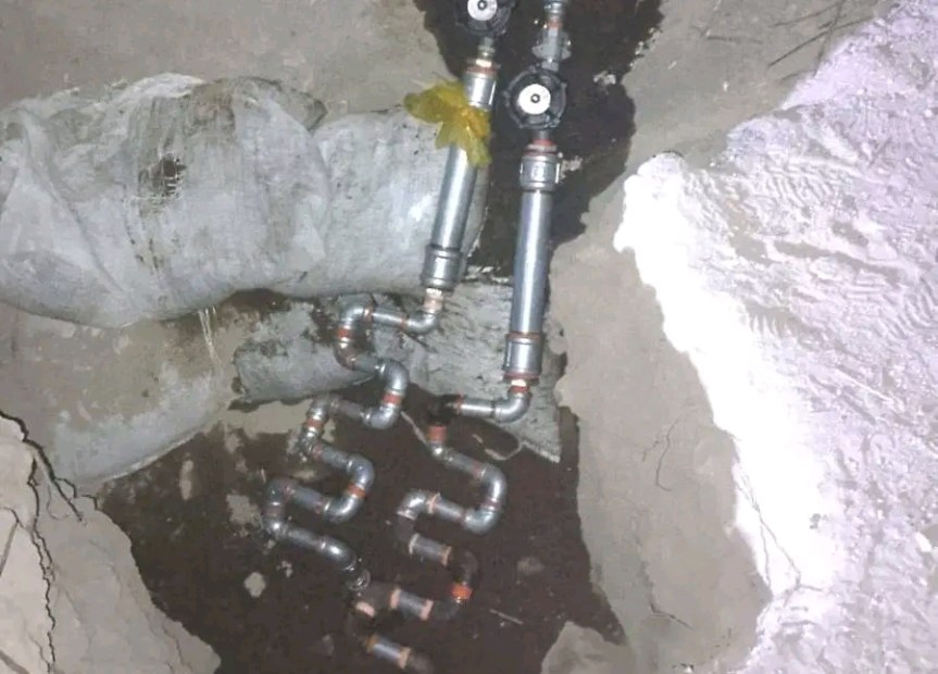 Aseguran una toma clandestina de&nbsp;combustible.