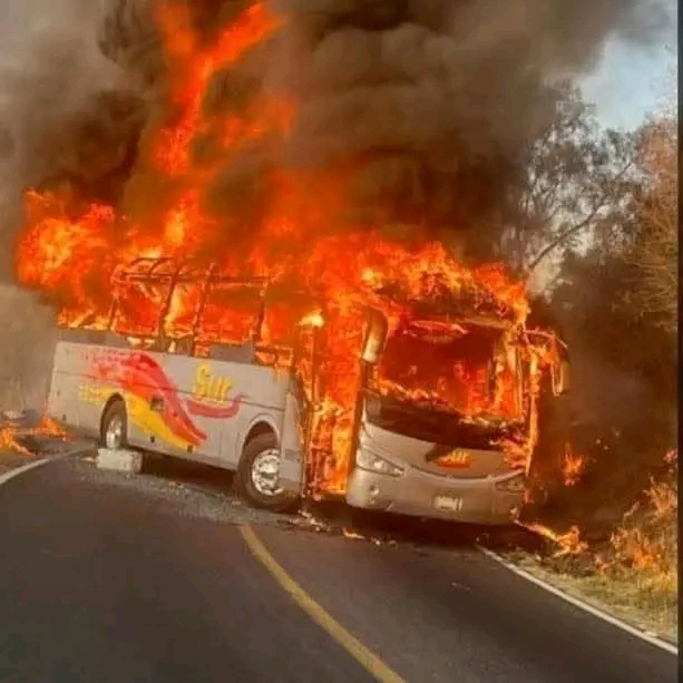 Universidad de Guadalajara suspende&nbsp;clases.