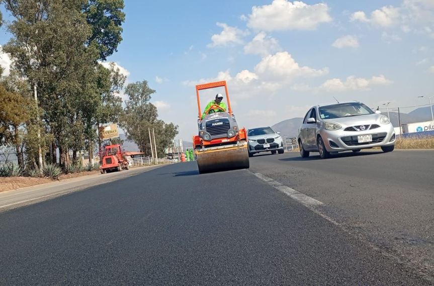Inician trabajos de conservación en carretera Morelia-Guadalajara.