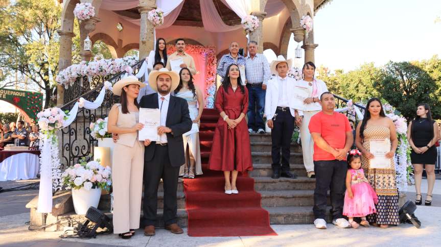 500 parejas se casan en «Bodas de la&nbsp;Esperanza».