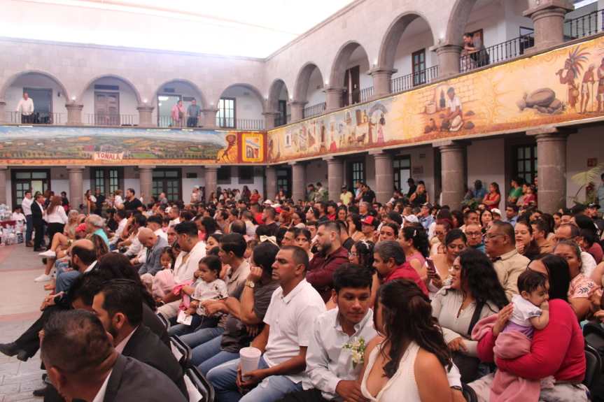 Tonalá realiza matrimonios&nbsp;colectivos.