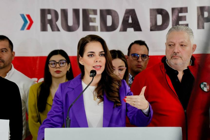 Llama a una alianza&nbsp;opositora.