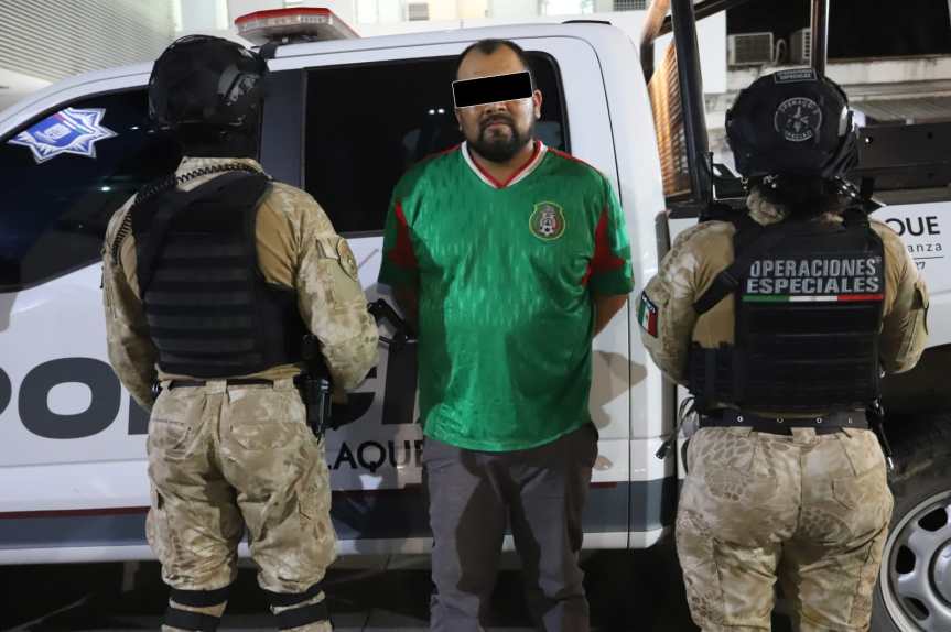 Es detenido con un&nbsp;revólver.